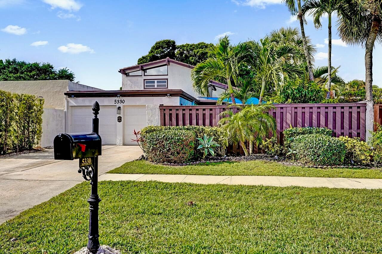 5330 Stonybrook Drive