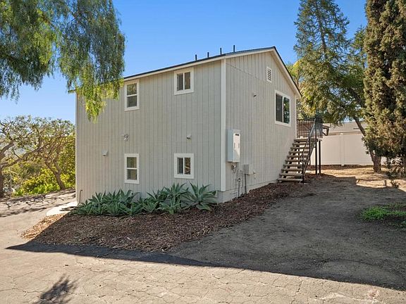 3rd image of 3458 La Mirada Dr #2