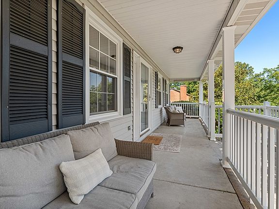 2nd image of 712 Tuscarora Dr