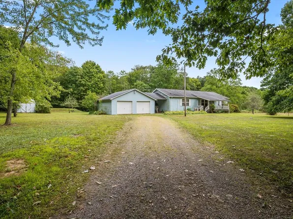 1912 Hale Rd, Venus, PA 16364