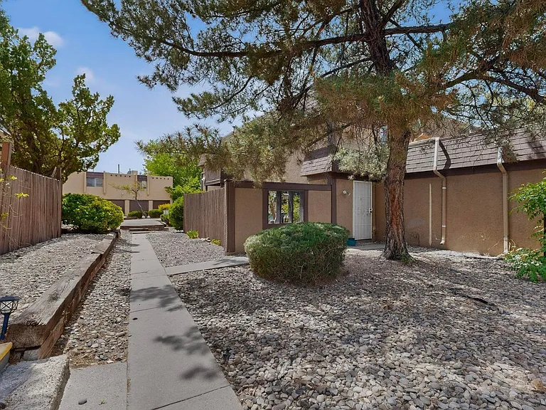 8445 Chambers Ct NE #D — Photo 16