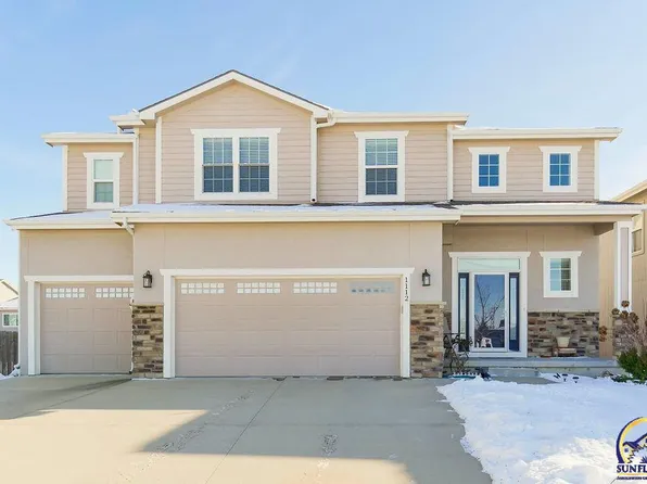 1112 Klein Ct, Lawrence, KS 66049