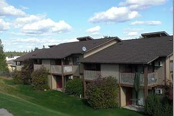 2424 University Ln Photo 1