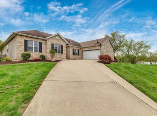 2632 Katrine Lake Dr, Shiloh, IL 62221