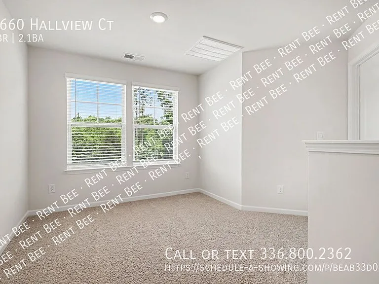 1660 Hallview Ct — Photo 13