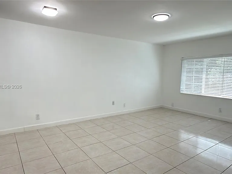 403 SW 148th Ave #3B — Photo 9