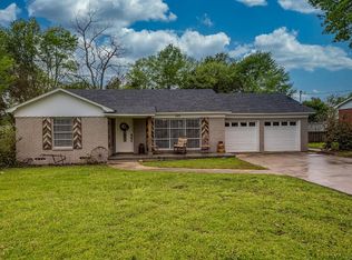 1603 N Pacific St, Mineola, TX 75773