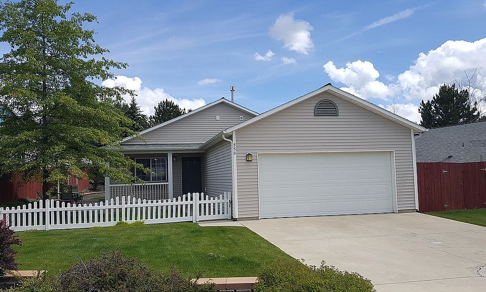 1st image of 550 SE Karcio Ct