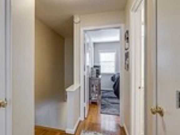 5th image of 3709 Patterson Ave