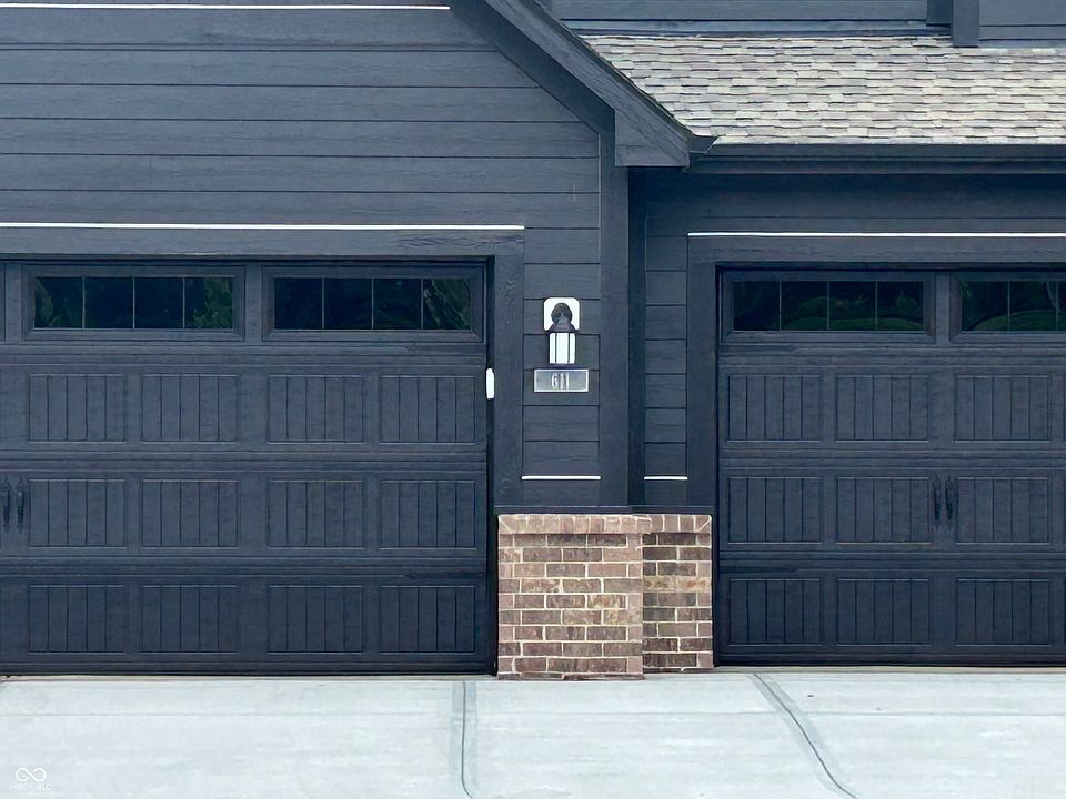 2nd image of 611 McCaffrey Cir