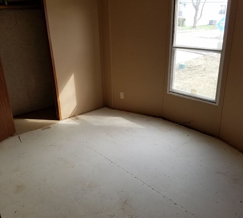 2nd image of 329 Osprey Dr