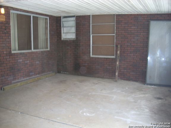 5th image of 2210 Babs Dr