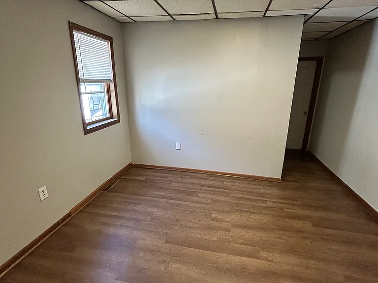 1105 W High St #B — Photo 6