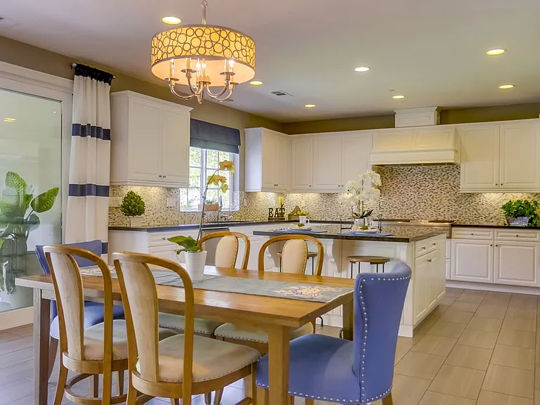 16961 Crescent Creek Dr — Photo 23