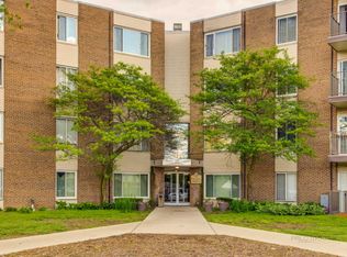 140 W Wood St UNIT 130, Palatine, IL 60067