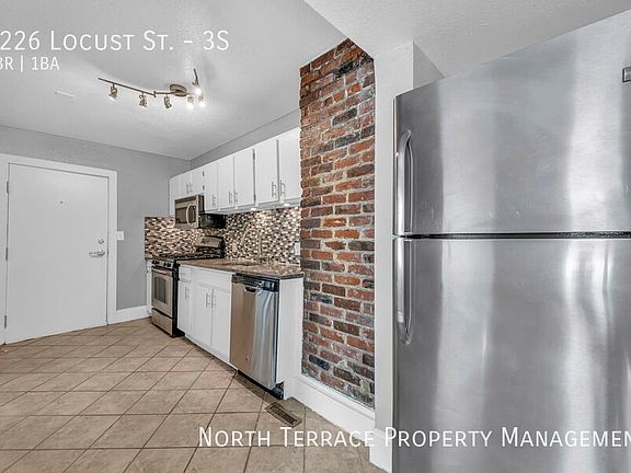 3rd image of 4228 Locust St #3S
