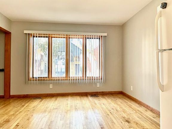 3rd image of 2938 S Quinn St #1F