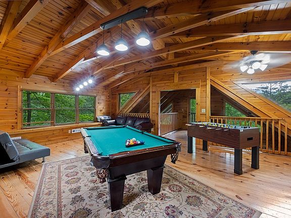 2nd image of 637 Gatlinburg Falls Way