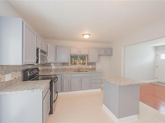 4th image of 6104 Georgia Ave