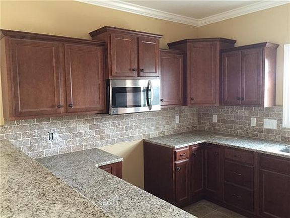 5th image of 2122 Slater Dr Lot 34