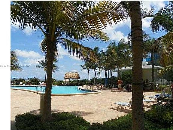 3rd image of 3901 S Ocean Dr #June4-22-1