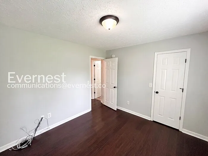 209 Loch Lomand Dr — Photo 13