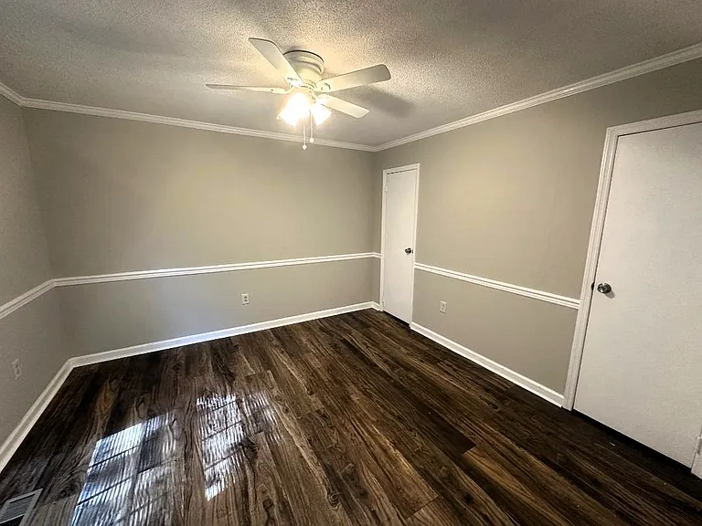 396 Spring Valley Dr SW — Photo 8
