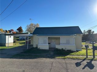 387 W Marietta St, Woodsfield, OH 43793