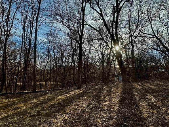 omaha-nebraska-442098574 picture