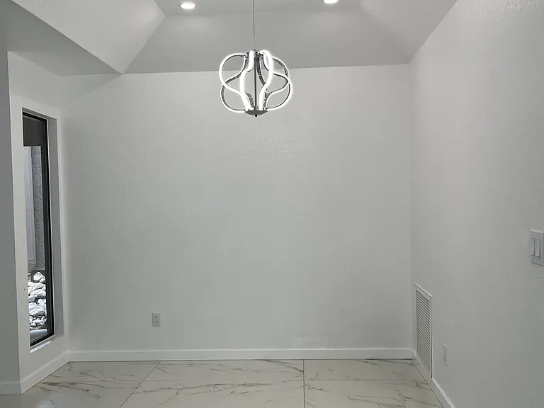 5540 N Mica Mountain Dr — Photo 13