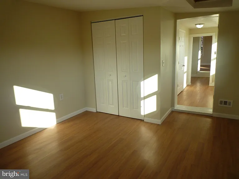 504 S Washington St — Photo 31