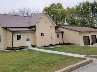 105 S Indiana St, Roachdale, IN 46172