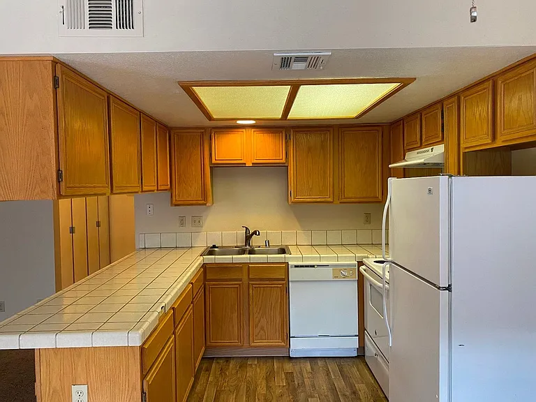 101 Luna Way #257 — Photo 9