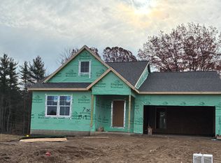 1919 Lowe Dr, Spring Lake, MI 49456