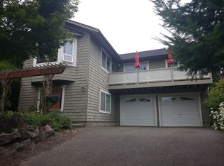 3032 47th Ave SW, Seattle, WA 98116