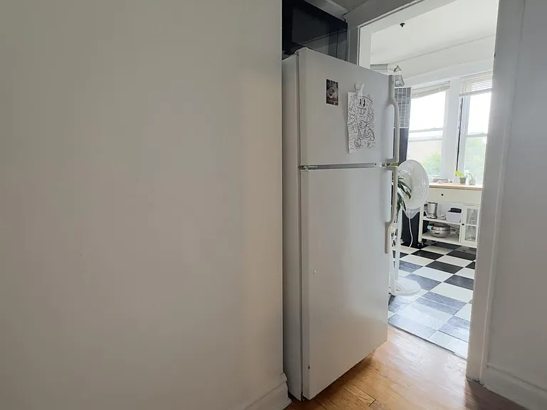 2927 W McLean Ave #3 — Photo 4