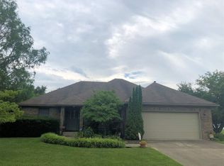 423 Meadows Dr, Terre Haute, IN 47803