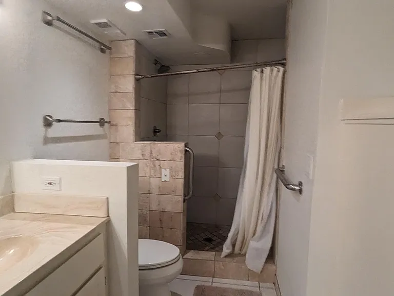 5124 N 31st Pl #517 — Photo 20