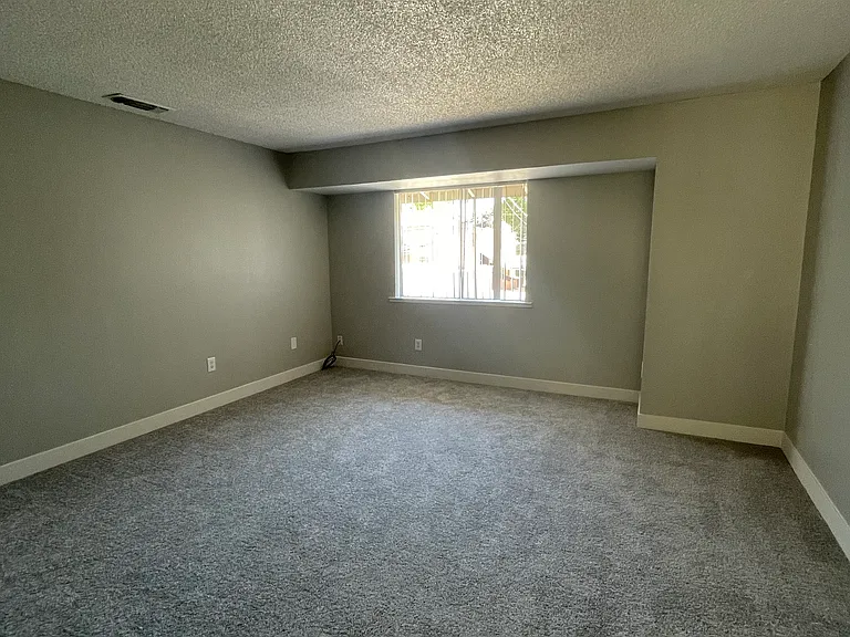 410 U St #I — Photo 5