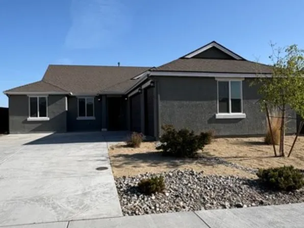 546 Country Hollow Dr, Fernley, NV 89408