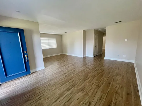 5469 E Candlewood Cir #34, Anaheim, CA 92807