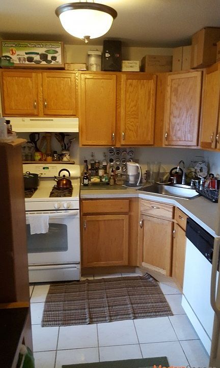 1st image of 1924 76th St