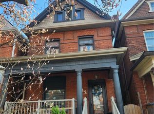 42 Nightingale St, Hamilton, ON L8L1R8