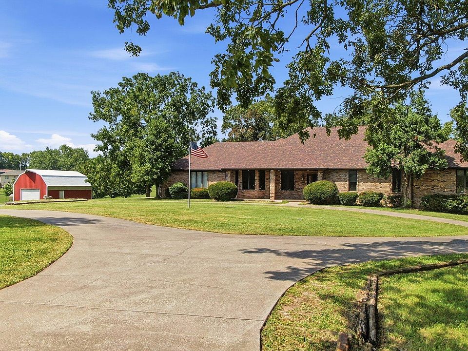 1st image of 3003 N Farm Road 137