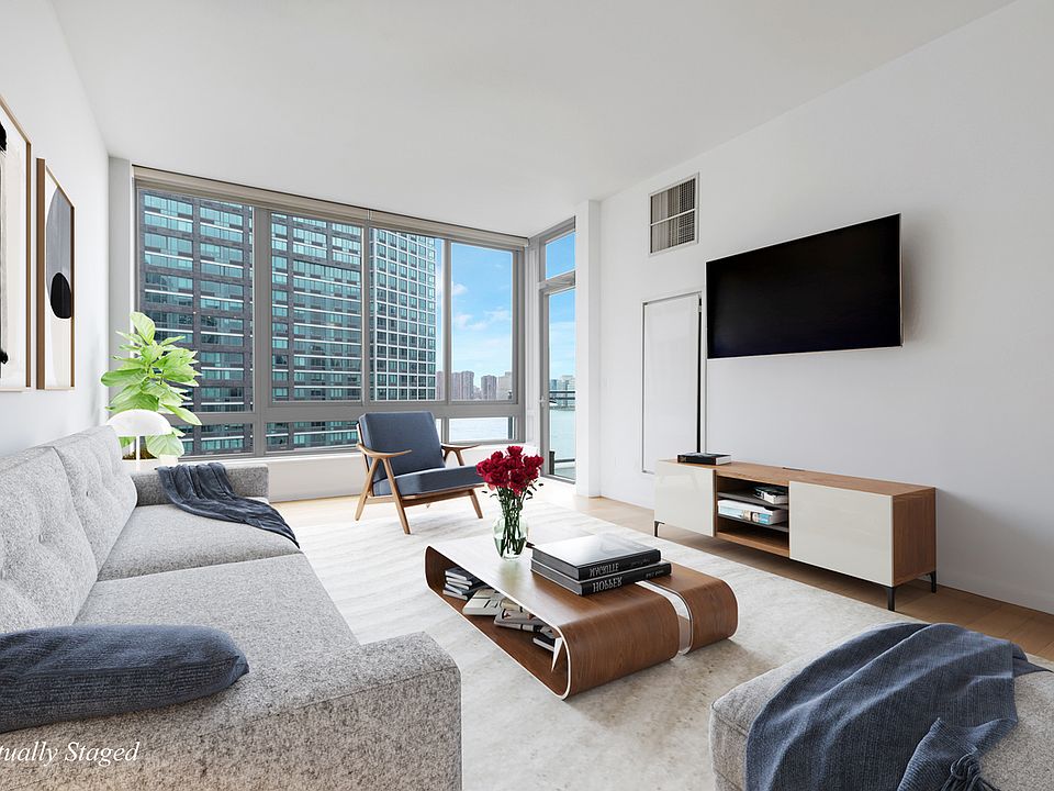 1st image of 46-30 Center Blvd #1407