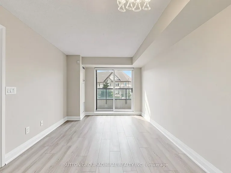 30 N Park Rd #202 — Photo 8