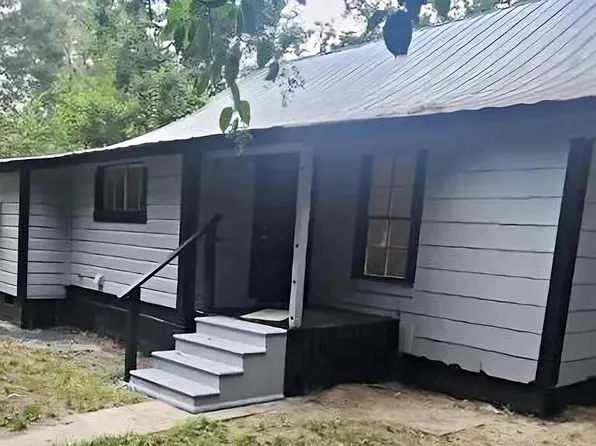 212 Edna St, Hattiesburg, MS 39401