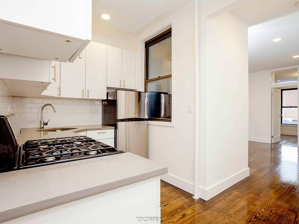 1st image of 205 8th Ave APT 5N
