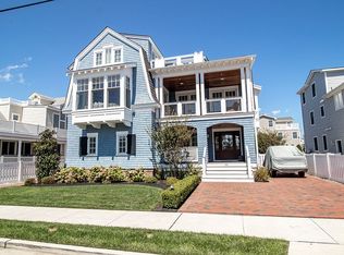 161 39th St, Avalon, NJ 08202