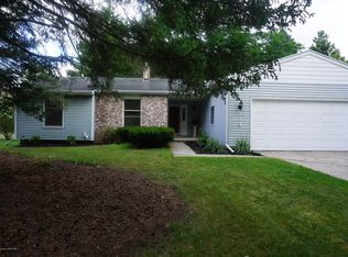 213 Westbrook Dr, Dewitt, MI 48820
